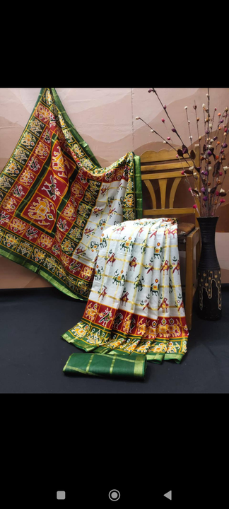Cotton  saree with blouse uploaded by Yug fashion on 7/10/2023