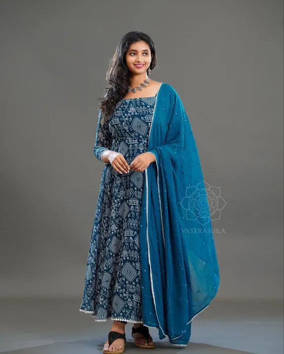 Printed gown paired uploaded by Online selling of sarees  on 7/12/2023