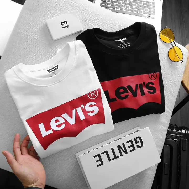 Levi's T-shirt uploaded by Magneto Store on 7/12/2023