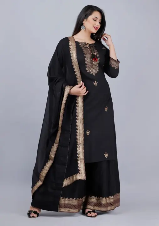 Kurti uploaded by PANIHARI COLLECTION CENTRE on 7/12/2023