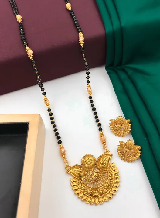 GOLD MANGALSUTRA  uploaded by Awesome Jwellers  on 7/12/2023