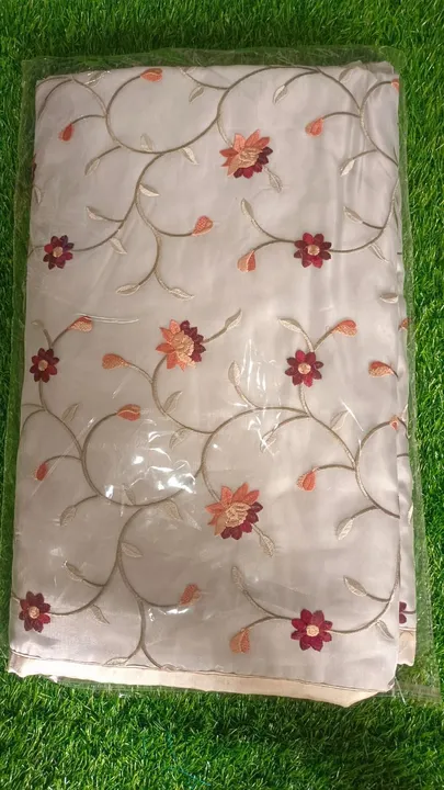 Embroidery Bed uploaded by Bhatra Handloom on 7/12/2023