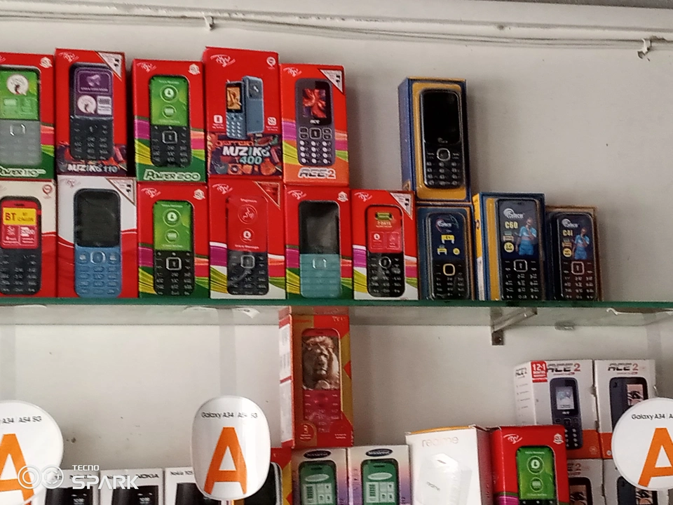 Visiting card store images of Mandakini mobile shop