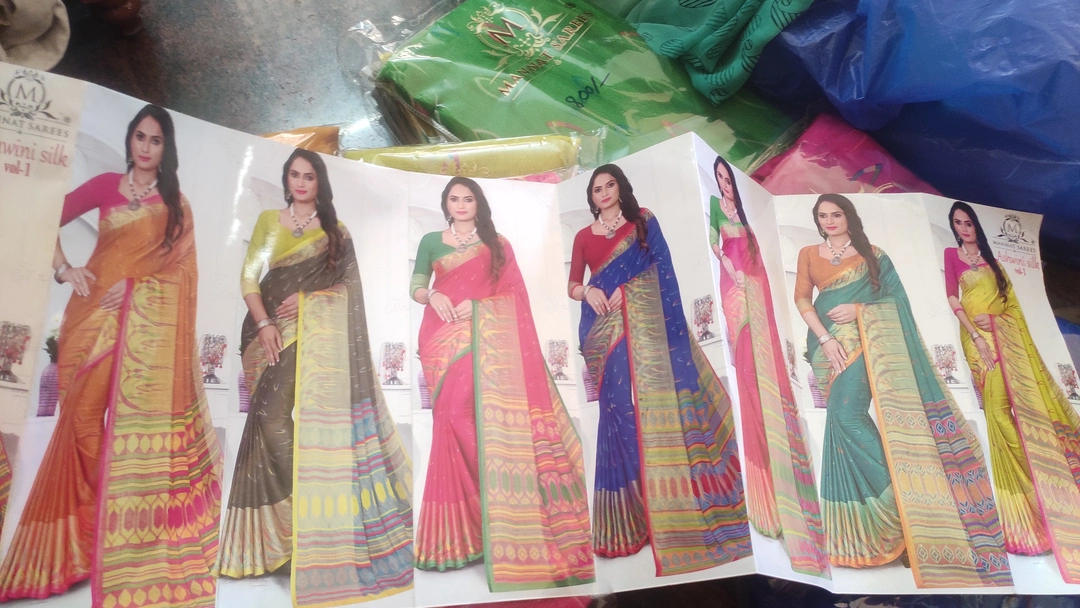 Post image I want 1-10 pieces of Saree at a total order value of 1000. I am looking for Dayli wear. Please send me price if you have this available.