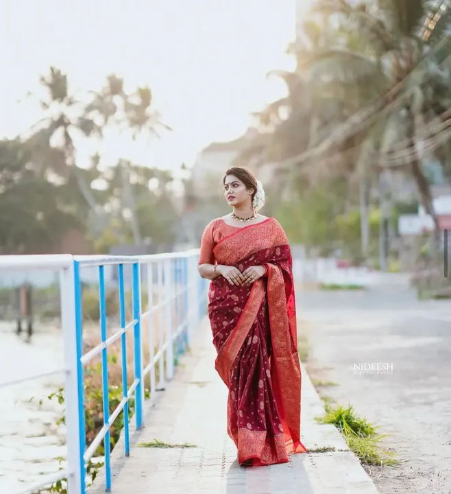 Rich pallu with allover flower design saree  uploaded by DHANANJAY CREATIONS on 7/13/2023