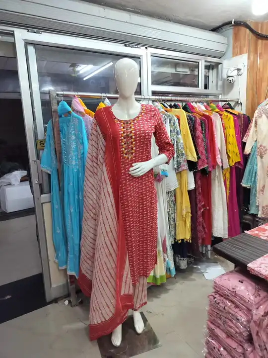 Kurti with pent with dupatta  uploaded by Ronak Fashion point on 7/13/2023