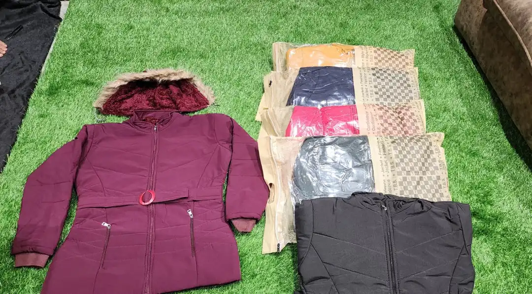 Post image Tpu fabric ladies jacket with belt design &amp; inside same furr...
Size :- Xl,Xxl
Color :- 6