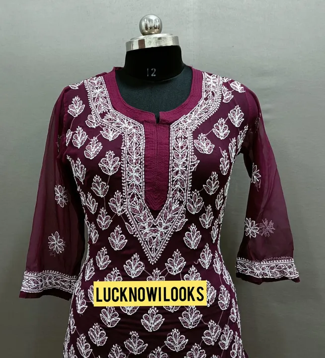 Chikan kurti uploaded by Lucknowi Looks on 7/13/2023