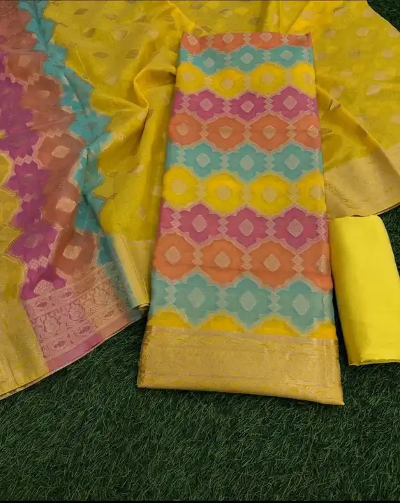 Baranasi Silk sarees with blouse  uploaded by Silko Tex  on 7/13/2023