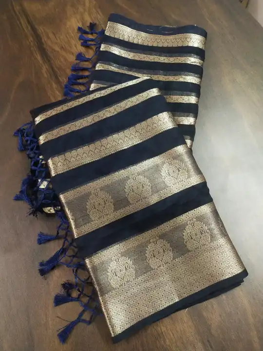 Organza silk saree with all over weaving patta uploaded by DHANLAXMI Fashion on 7/14/2023