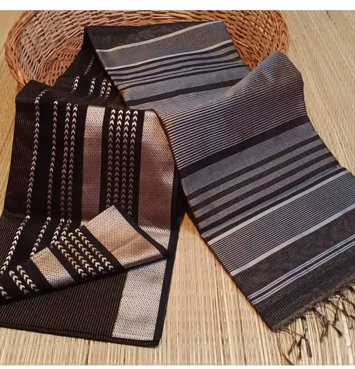 Maheshwari Soft silk saree with weaving border desig uploaded by Kiran Textile on 7/15/2023