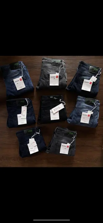Jeans uploaded by La Mode on 7/15/2023