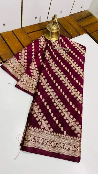 Banarasi warm silk saree  uploaded by Online selling of sarees  on 7/15/2023