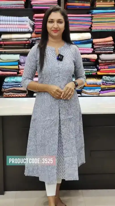 New poket Gown  uploaded by Sharma studio on 7/16/2023