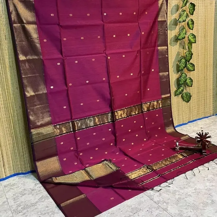 Maheshwari handloom booti palla saree uploaded by Maheshwari handloom sarees on 7/16/2023