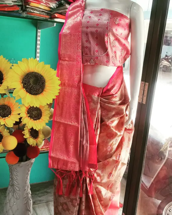 Pattu saree along with maggam work blouse  uploaded by Skanda collection on 7/16/2023