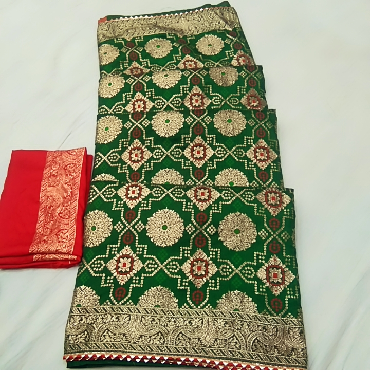 Dola zari saree best quality febrik uploaded by All in one collection on 7/16/2023