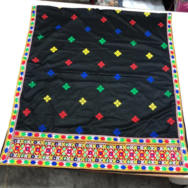 Traditional dupatta on rayon uploaded by Vijay Fabrics on 7/17/2023