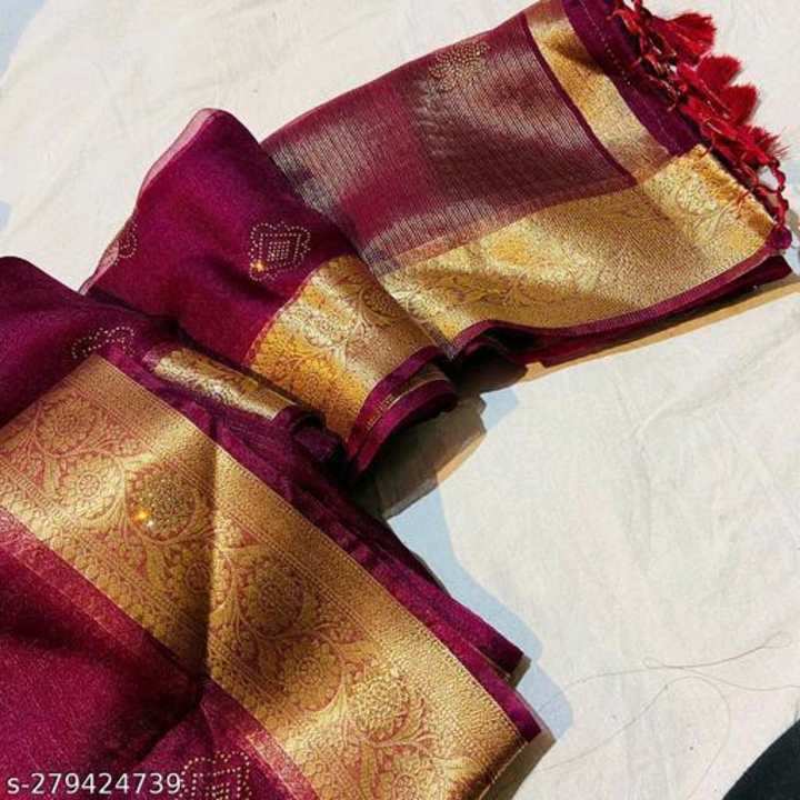 Saree  uploaded by Kumud Collection  on 7/17/2023