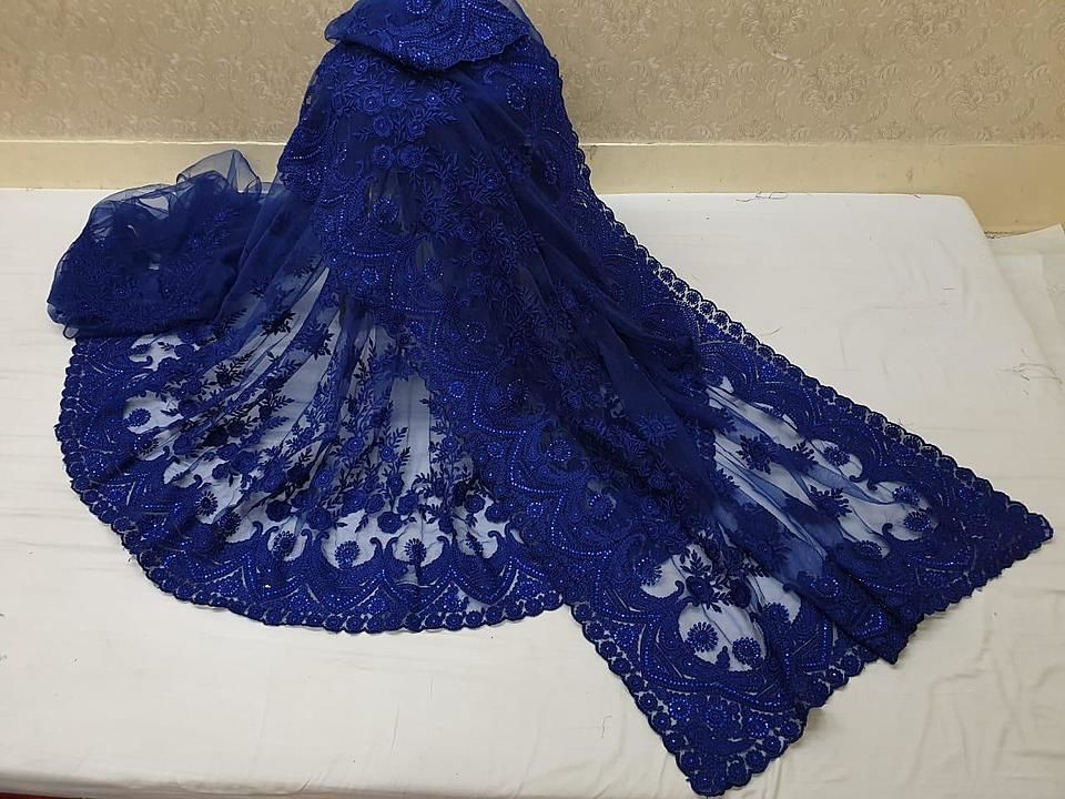 Saree with thread embroidery uploaded by Classy fashion on 7/15/2020