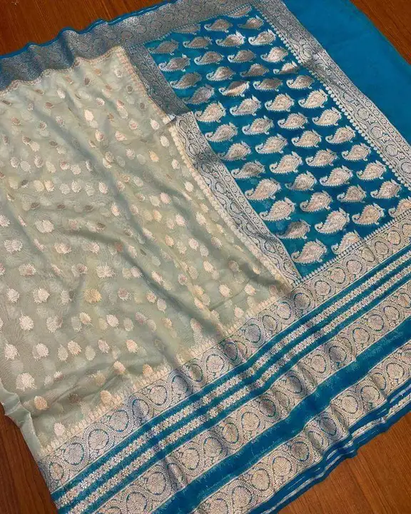 Banarasi handloom Sarees uploaded by Rizwan ahamad fabric on 7/17/2023