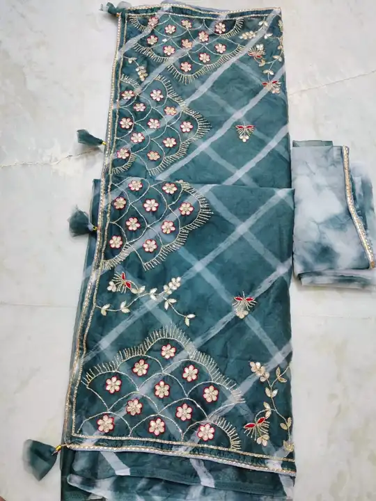 💖💖new Launching💖💖



🥰 organza  🌹 lahariya katdana work Pallu JAL 🥰🥰 💖 Lahariya  💖

blouse uploaded by Gotapatti manufacturer on 7/18/2023