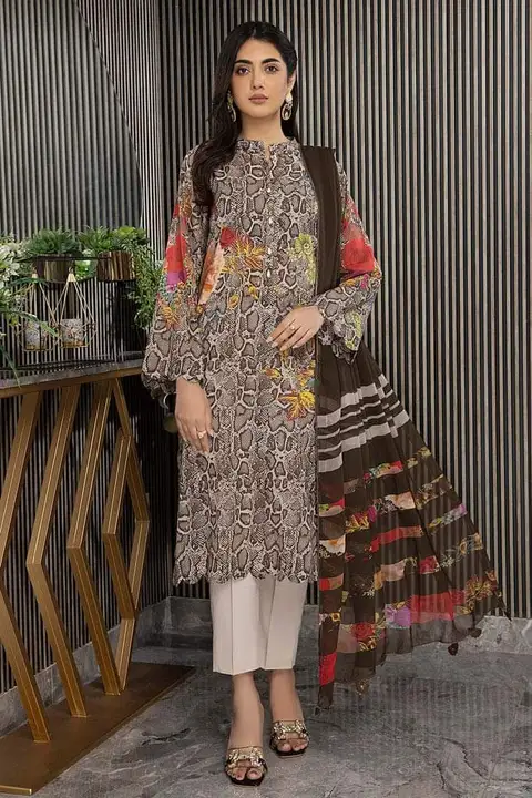 Post image Charizma C Print Vol 6 

Printed Lawn suit with Printed Chiffon Dupatta 
bottom Lawn

10 pce Set

Sets #Singles available 

Dispatch - Thursday