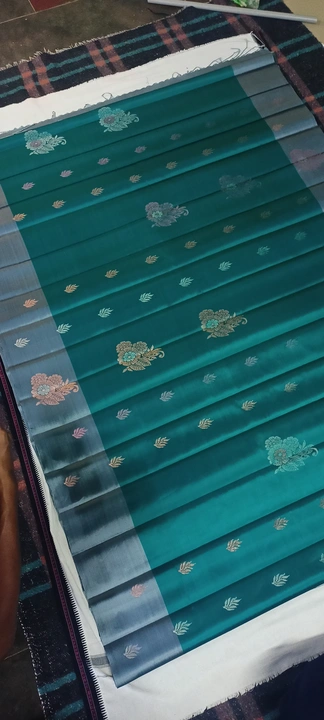 Handloom butta sarees...with silk mark  uploaded by business on 7/18/2023