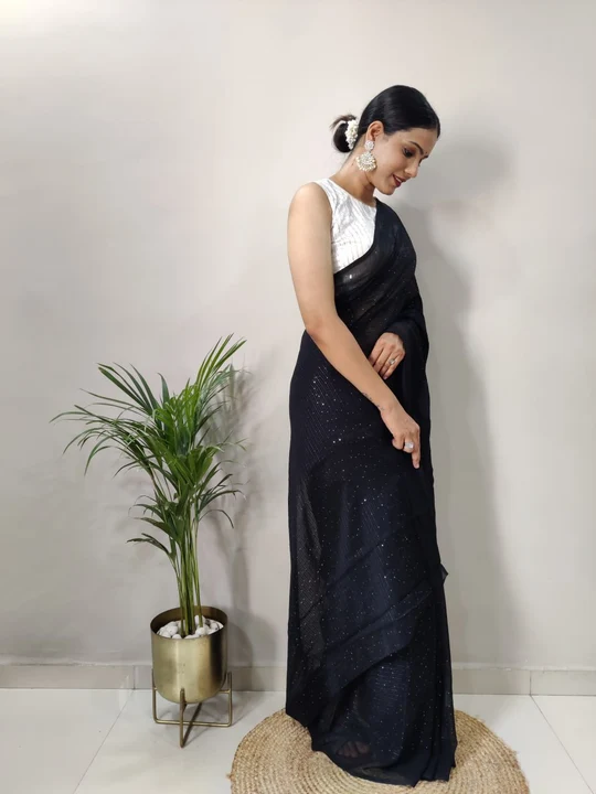 Women Partywear Saree 🥻 uploaded by AK lifestyle on 7/18/2023