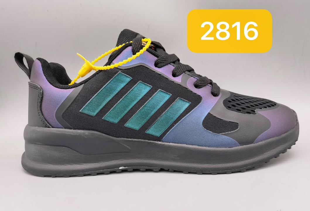 Men sport shoes  uploaded by Footwear studio on 7/18/2023