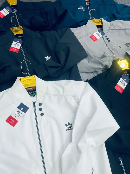 BRAND: ADIDAS
JACKET  uploaded by A9 Studios on 7/18/2023