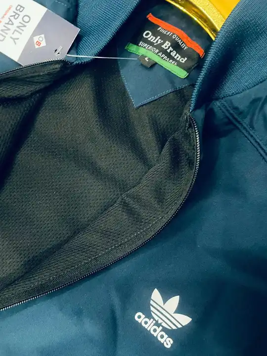 BRAND: ADIDAS
JACKET  uploaded by A9 Studios on 7/18/2023