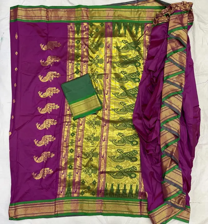 Post image Readymade nauvar
Height 42 inch
Freesize
Contras blouse 
*Price: 1699/- + shipping *