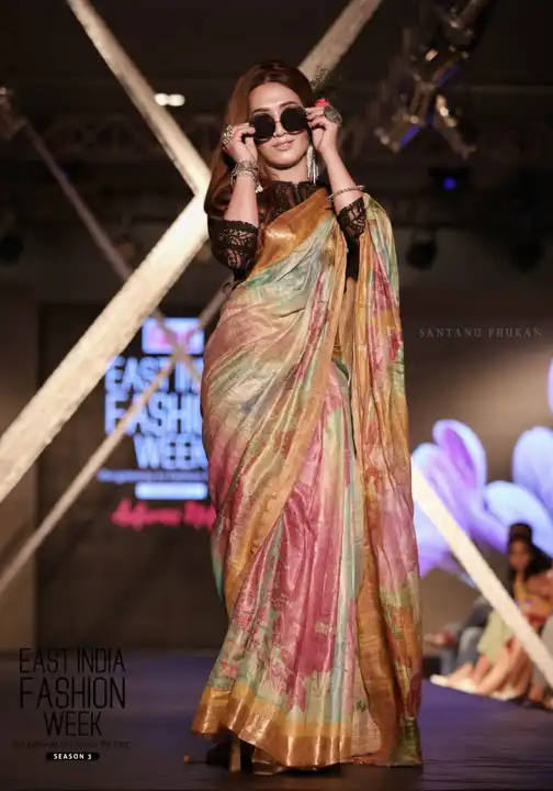 Pure linen saree with digital printed  uploaded by Weavers gallery on 7/19/2023
