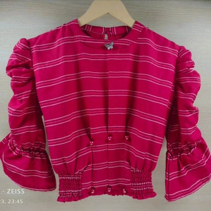 Girls top  uploaded by SARTE.TEXTILE on 7/19/2023