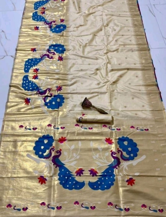 Saree uploaded by Puja's collection on 7/20/2023