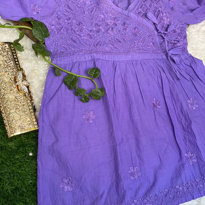 Short gown fine Chikenkari work uploaded by Sufi_chikankari_store on 7/20/2023