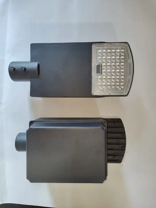 Solar Street Lights housing available good quality and price please WhatsApp 9602002693 uploaded by Maruti Solar Led Lights on 7/20/2023