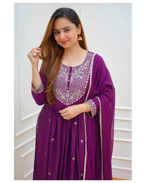 Butiful kurti gown  uploaded by Villa outfit on 7/20/2023