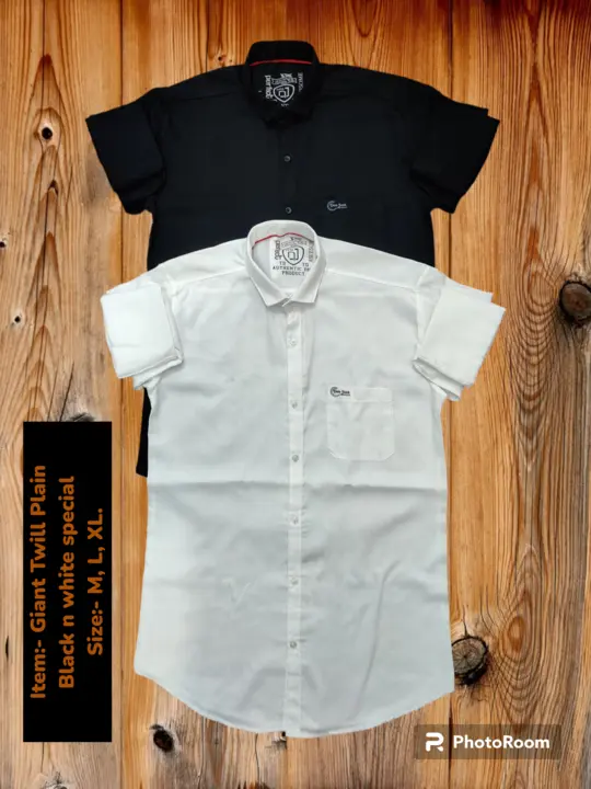 Giant Twill Black and white Plain Size:- M, L, XL.  uploaded by JAIKISHAN CREATION on 7/21/2023