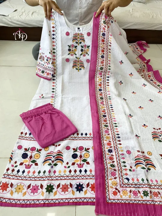 Hand block printed reyon Kurti with dupatta and salwar uploaded by Rohit creation on 7/21/2023