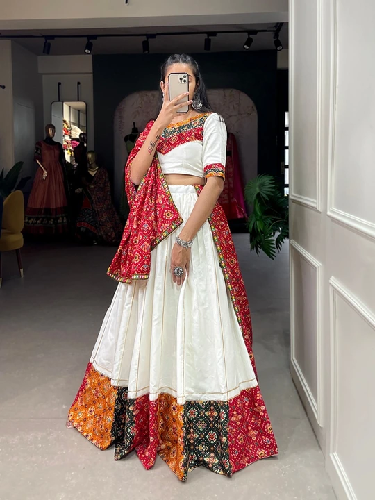 Butiful lengha choli uploaded by Villa outfit on 7/21/2023