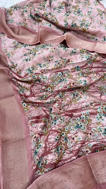 *WE  BRINGS UNIQUE AND QUALITY PRODUCTS FOR OUR CUSTOMERS *

*FABRIC OF SAREE*-  munga silk banarasi uploaded by Aanvi fab on 7/21/2023