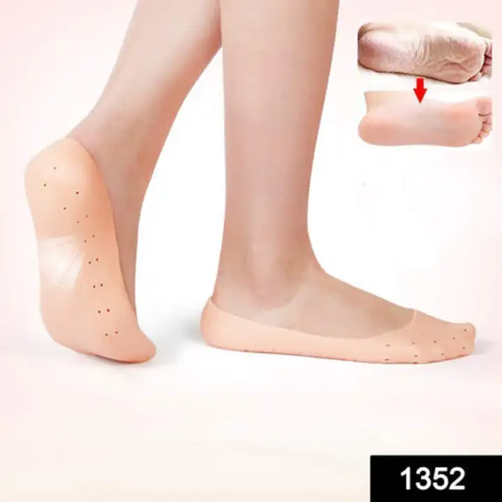 1352 Anti Crack silicone Gel Foot Protector Moisturizing... uploaded by DeoDap on 7/22/2023