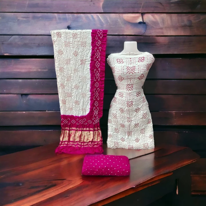 Warehouse Store Images of Tanzeb creation handloom banarsi saree