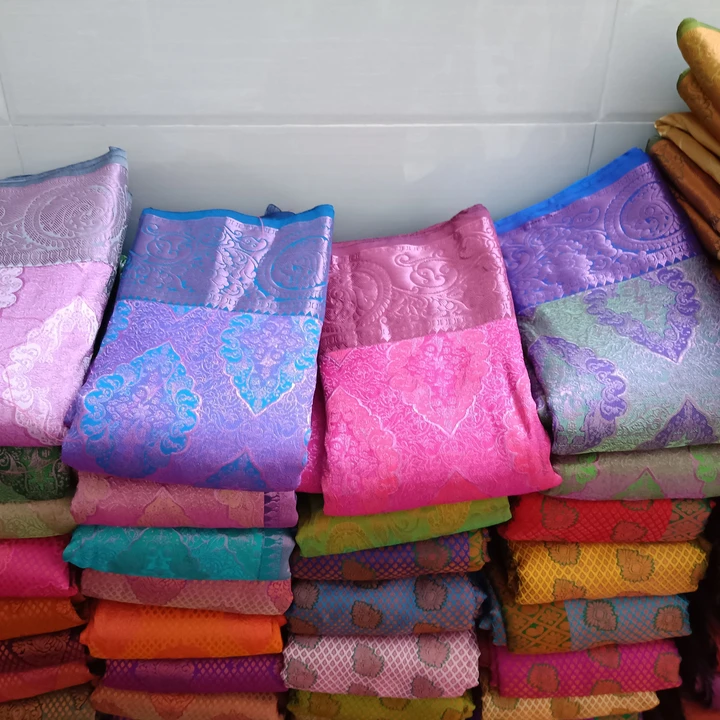 Factory Store Images of ROKITH SAREES