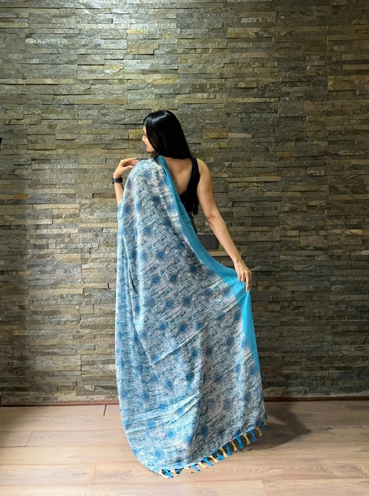 Beautiful gorgette goldern zari weaving saree uploaded by Teeya Creation on 7/23/2023