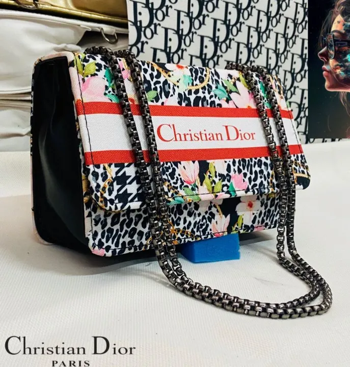 Dior flower print box  uploaded by Rose Planet on 7/23/2023
