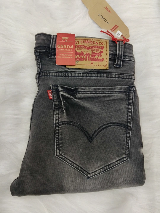 Levis brand jeans uploaded by business on 7/23/2023
