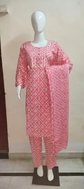 KURTI PENT WITH DUPPTA  uploaded by SS CREATION  on 7/23/2023